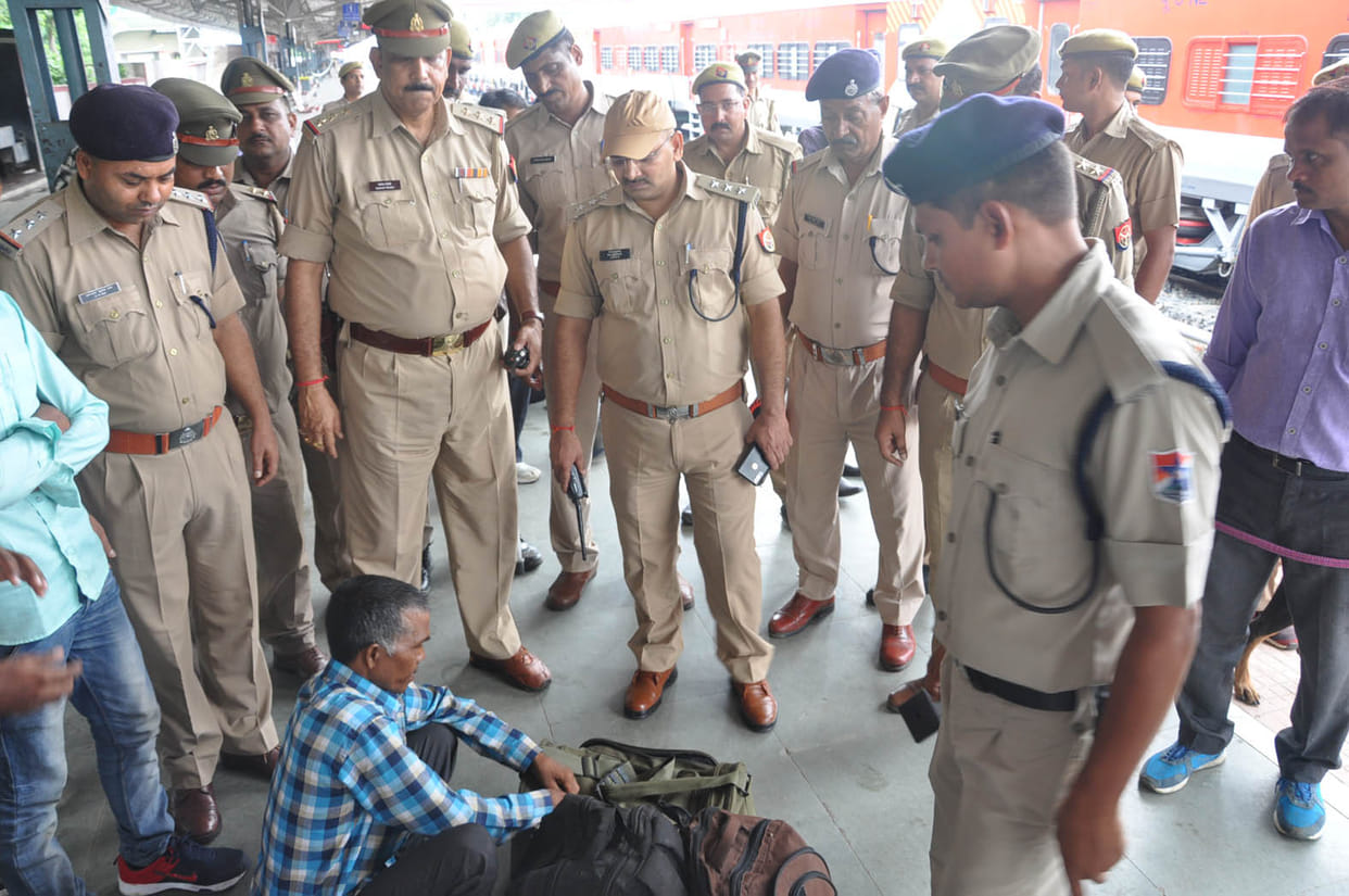 Check the safety of the railway station by drilling the mock