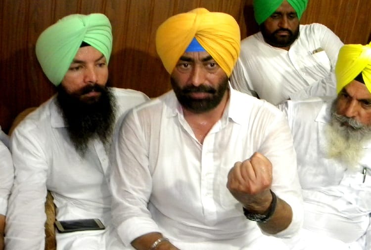 sukhpal singh Khaira said the aam adami party wants to run MLAs from Button culture
