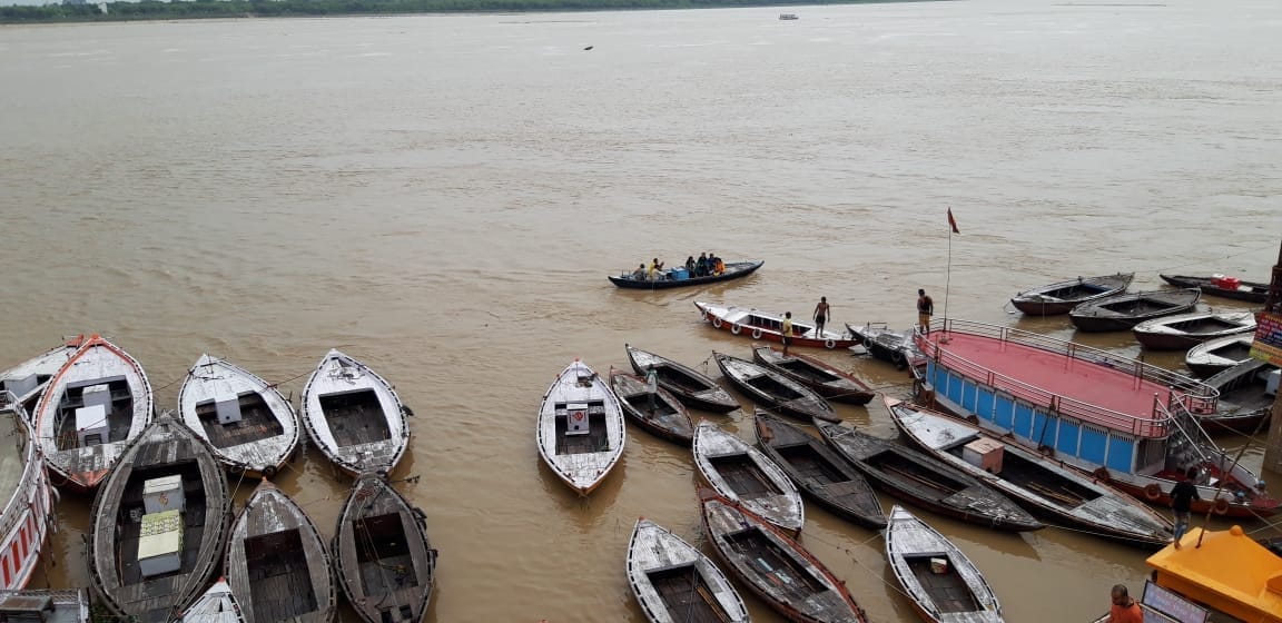 ganga water level gone high flood chances in down area