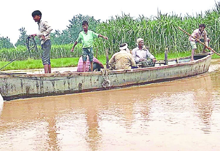  water reached Khadar, flood situation