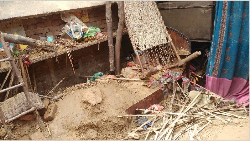 House collapses in Narra, mother-son's death