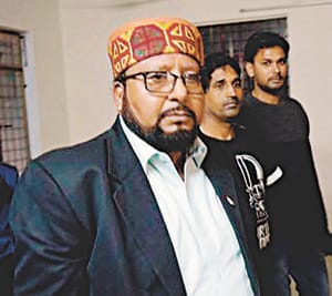 Gangster's action on Vinod B Lal
