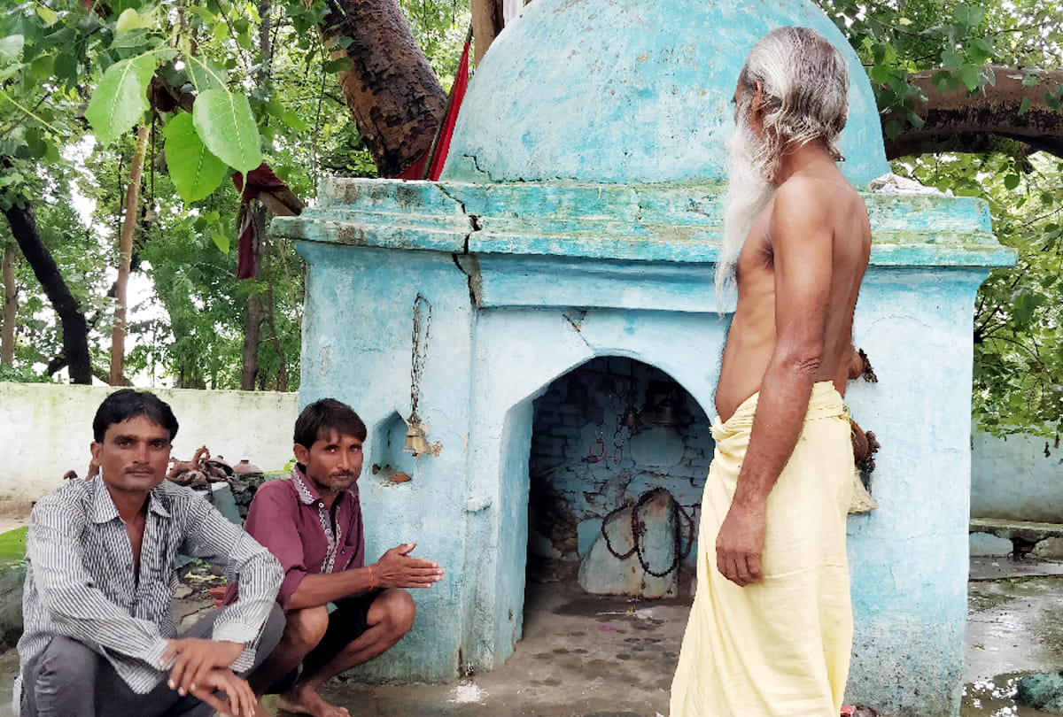 MLA  Maneesha Anuragi reached the Dhroom Rishi temple people said ancient tradition broke