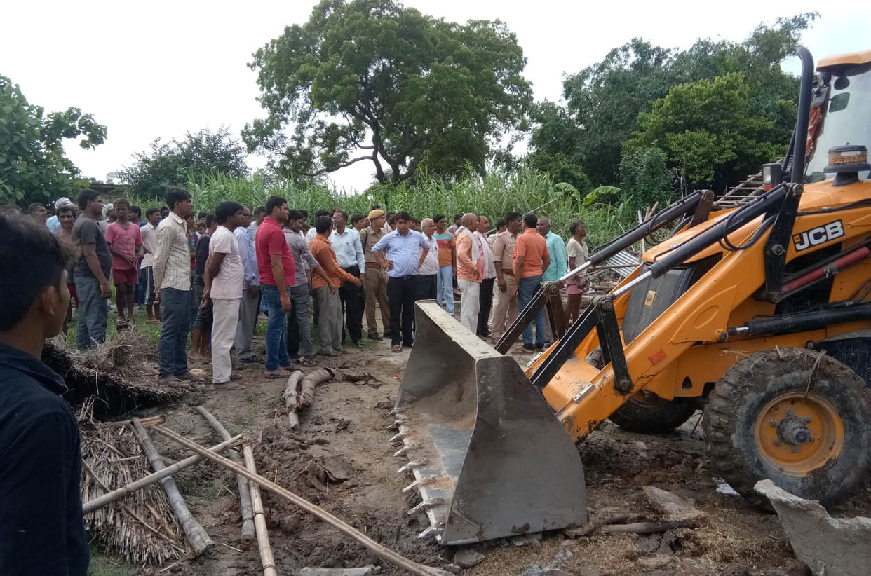  Encroachment removed from the land