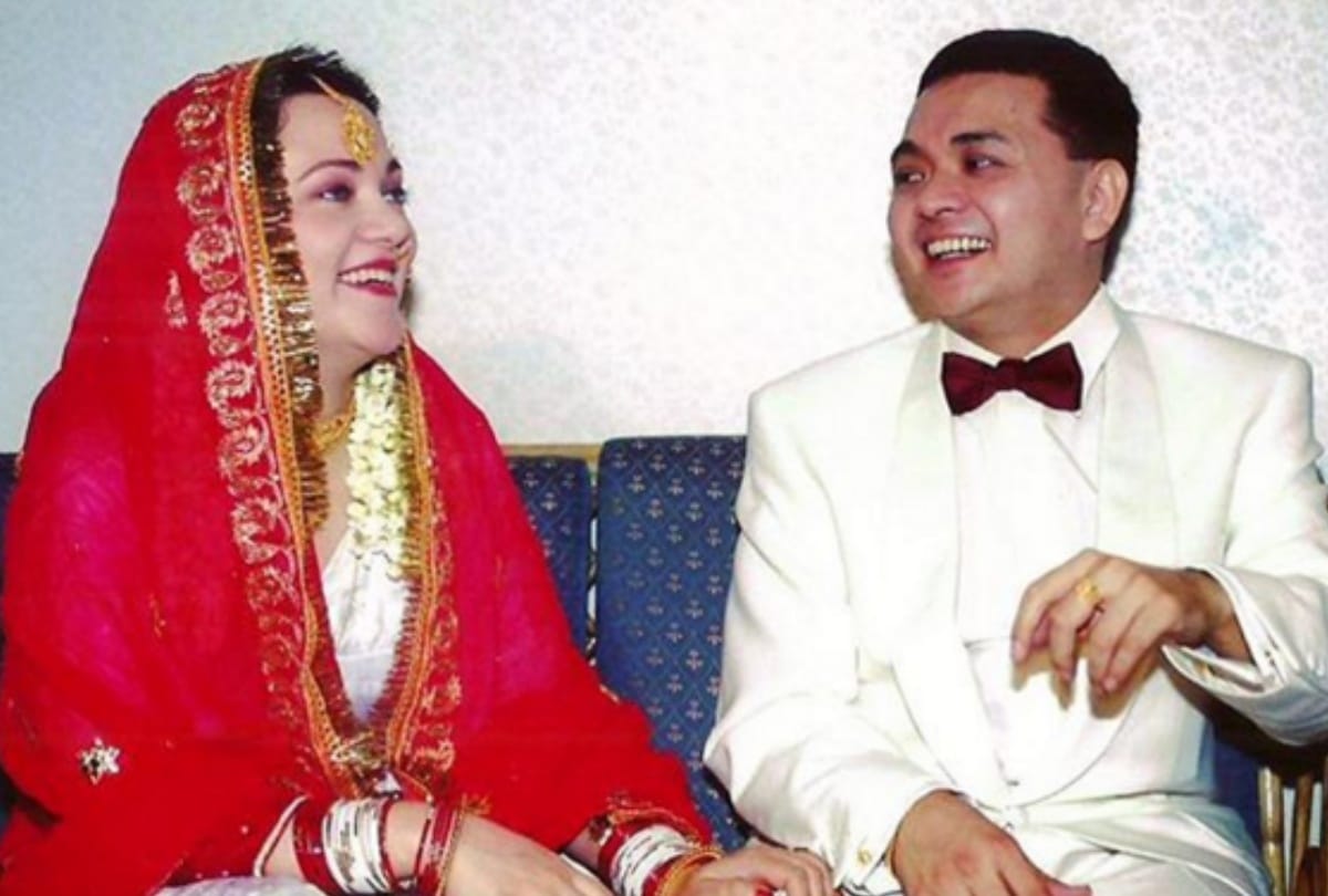 Blue eyed Mandakini becomes a Bollywood sensationwith ram teri ganga maili see 11 pictures