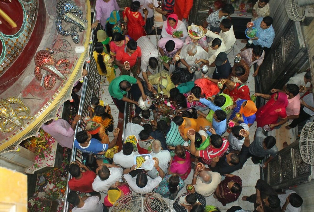 Dream of hidden virgin girls in beautiful pictures, and delighted Bholenath, see photos