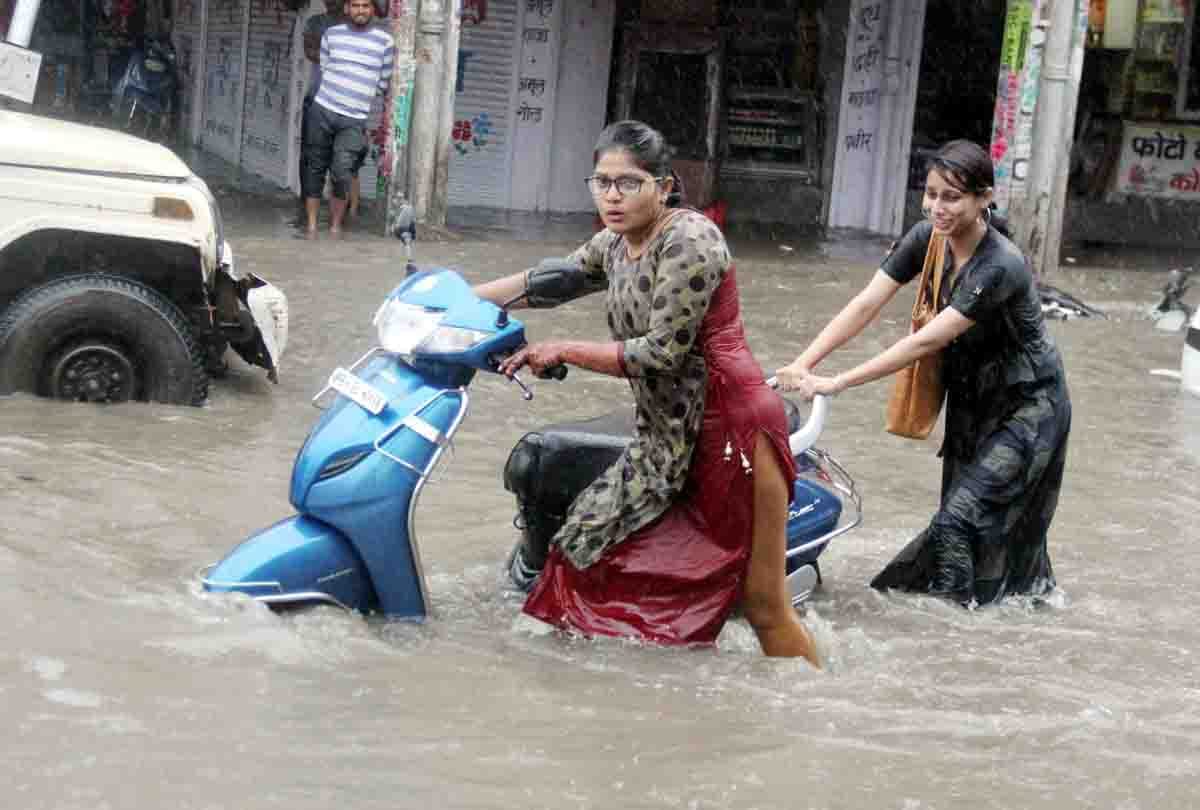 Signals given by the Meteorological Department for uttar pradesh 