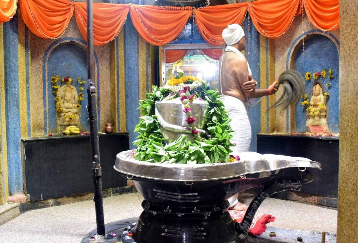  story of mankameshwar mahadev mandir