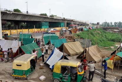 delhi Due to closure of Yamuna bridge, 27 passenger trains cancelled 7 trains diverted all update
