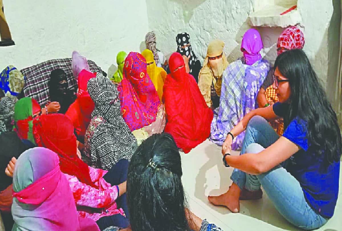uttar pradesh police rescued 18 Nepali women from Delhi