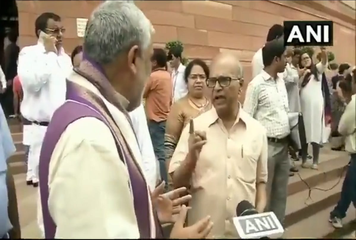 Ashwini Choubey and Congress MP Pradip Bhattacharya argue over NRC Assam issue