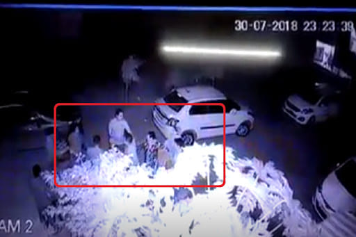 Badminton coach of Indore molested underage girl, also fought with parents