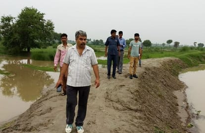 flood alert sounded n kasganj as ganga water level rises