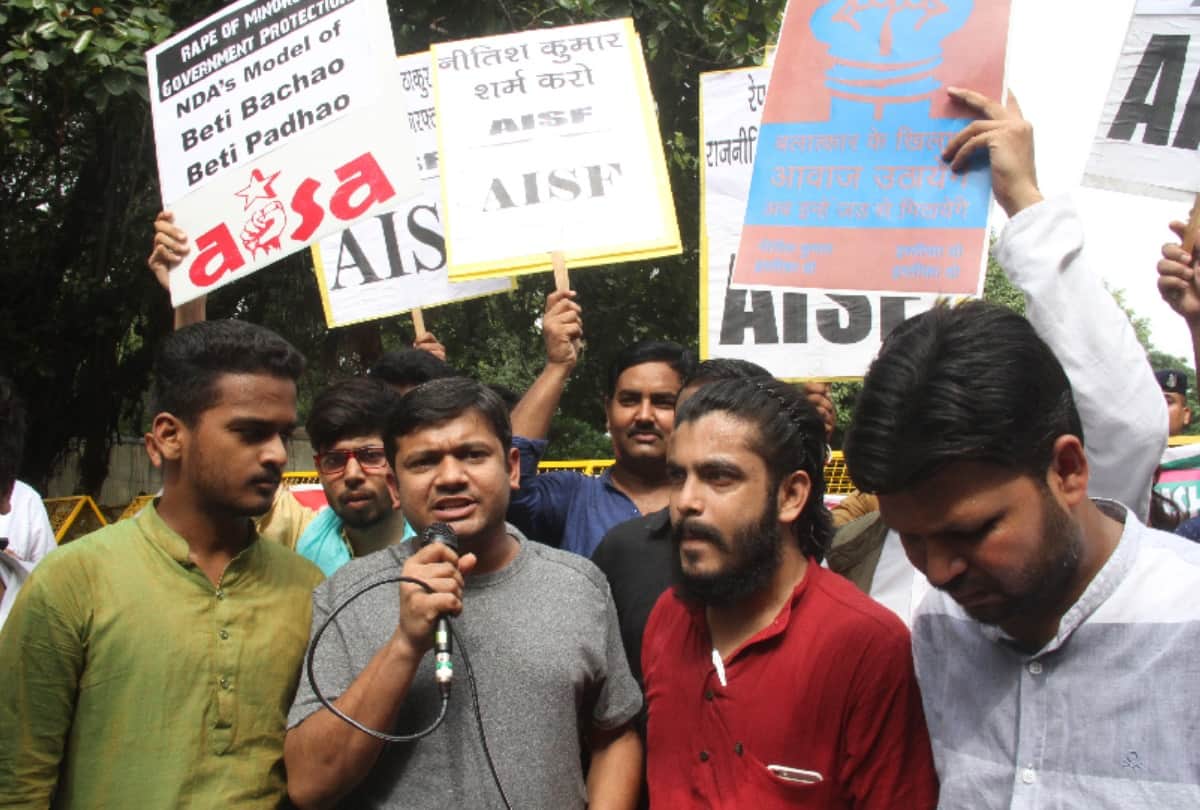 protest in delhi against muzaffarpur shelter home, victims horrific tale will bleed your eyes 