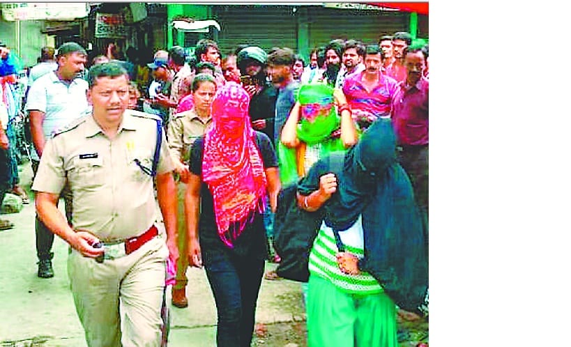 sex Racket busted in hotel