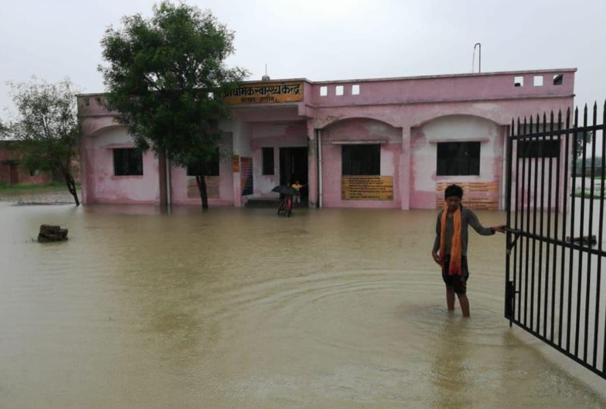 At present Kanpur in Uttar Pradesh is the rainiest place in India with 186 mm of rainfall