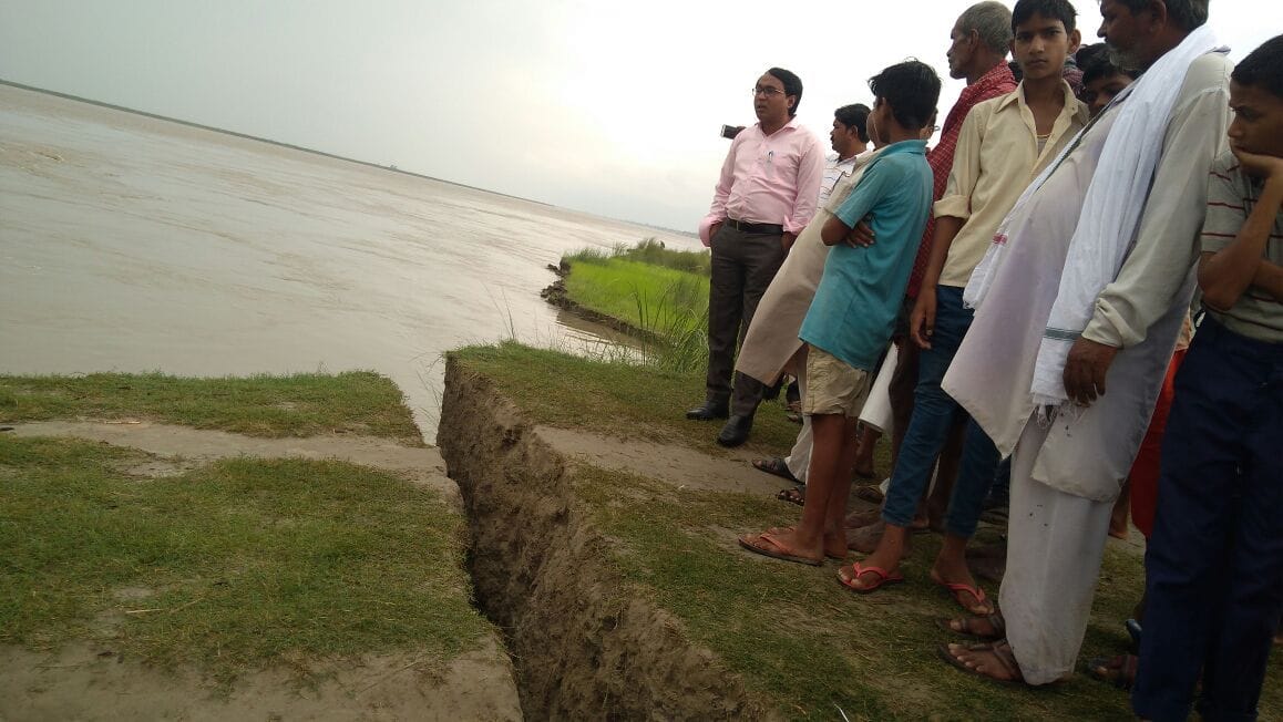 Risk of floods caused by floods in many places in the district