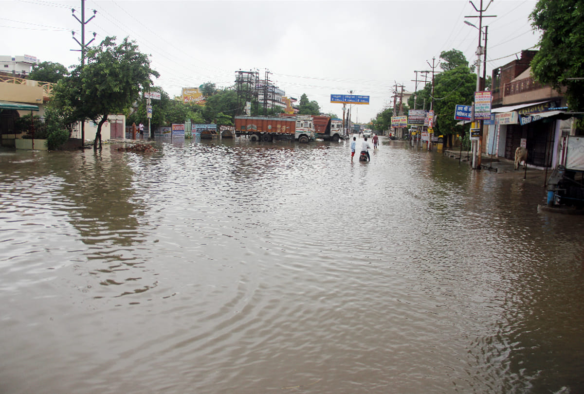 Bad Effect of rain in uttar pradesh  