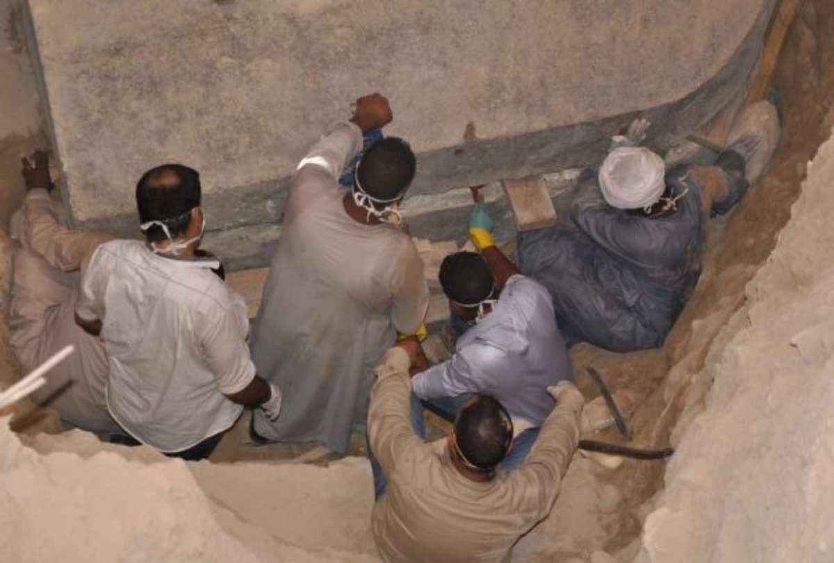 Why people want to drink liquid found In sarcophagus At Alexandria In Egypt