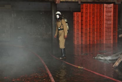 fire catches in cold storage near britannia chowk 30 fire tenders at spot