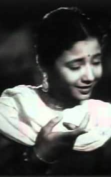 Meena Kumari birthday: Rare unseen pics of bollywood tragedy queen on her 85th Birth Anniversary