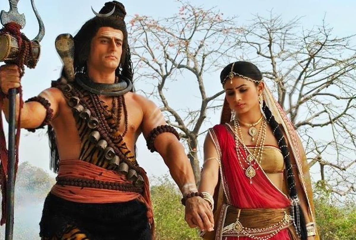 Mouni Roy on her alleged boyfriend Mohit Raina breakup