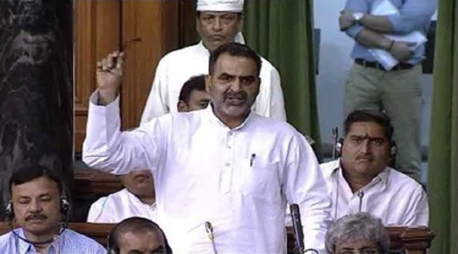 MP Sanjeev Baliyan explained the pain of the farmers, discussed this issue in Parliament