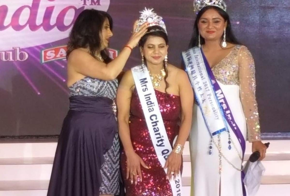Nisha Aggarwal crowned as Mrs India charity queen 