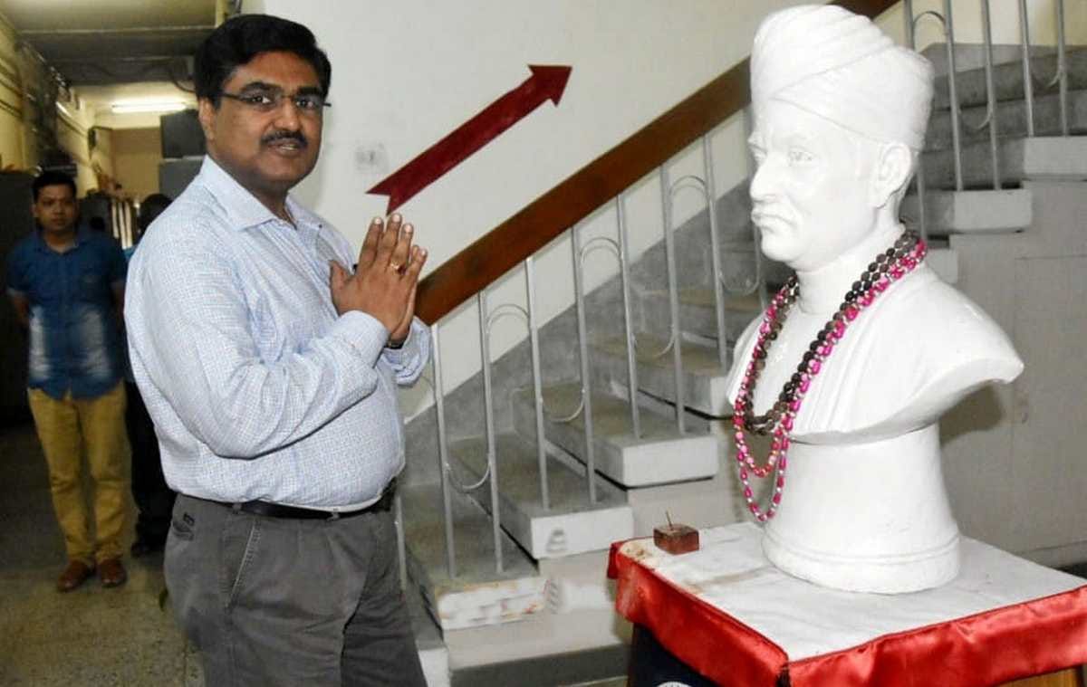 IIT Roorkee Professor become new director of IIT BHU