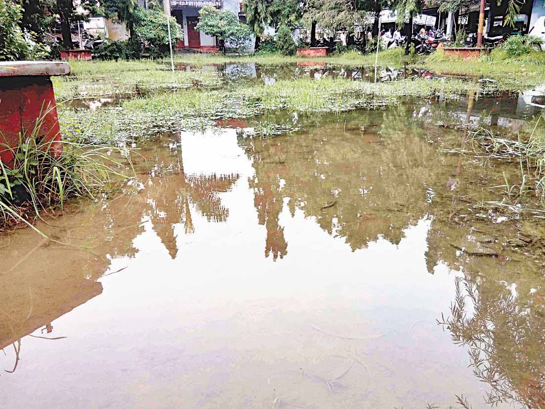 warning of heavy rain