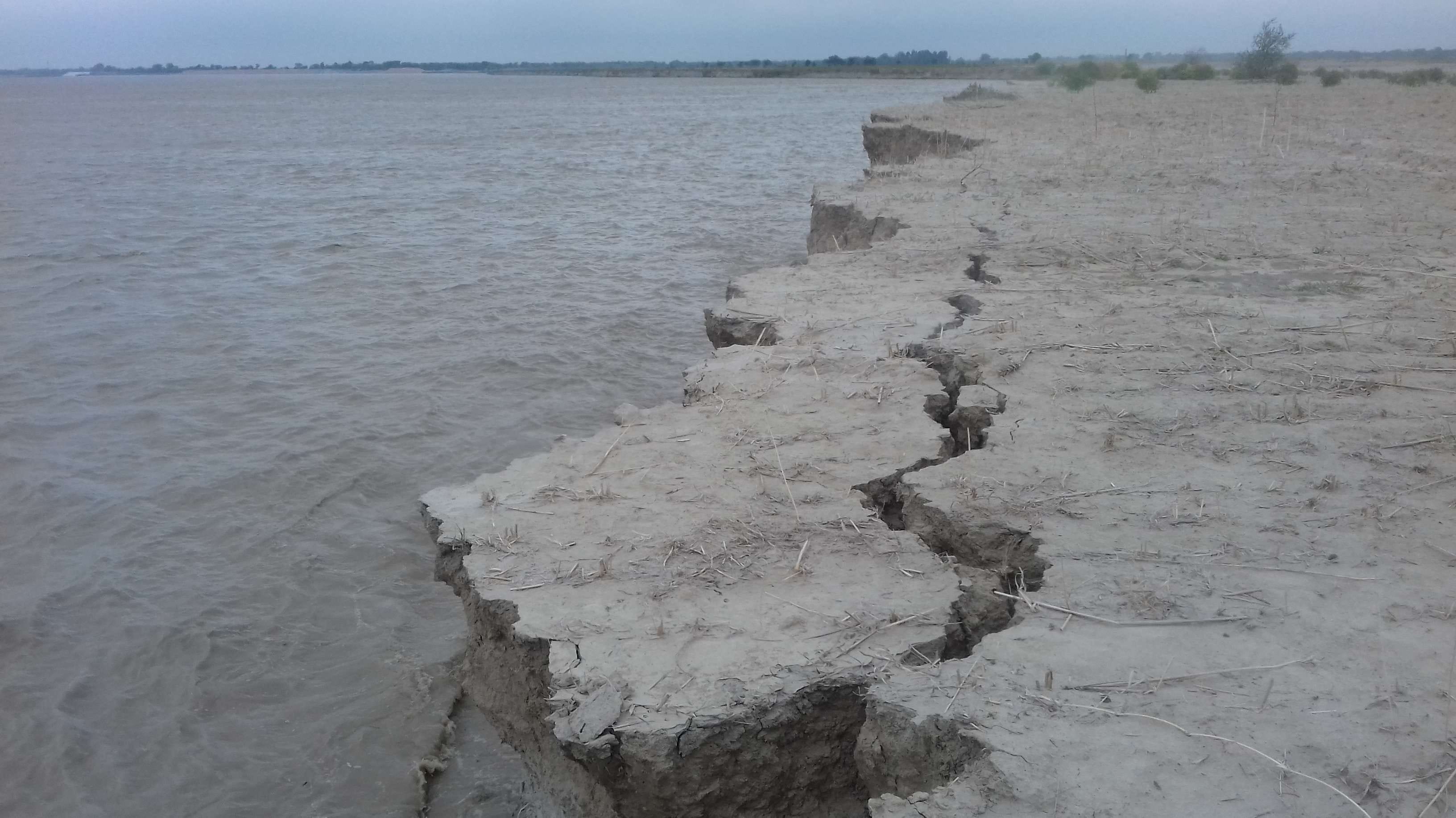 Ghaghra water level is in danger at azamgarh and mau