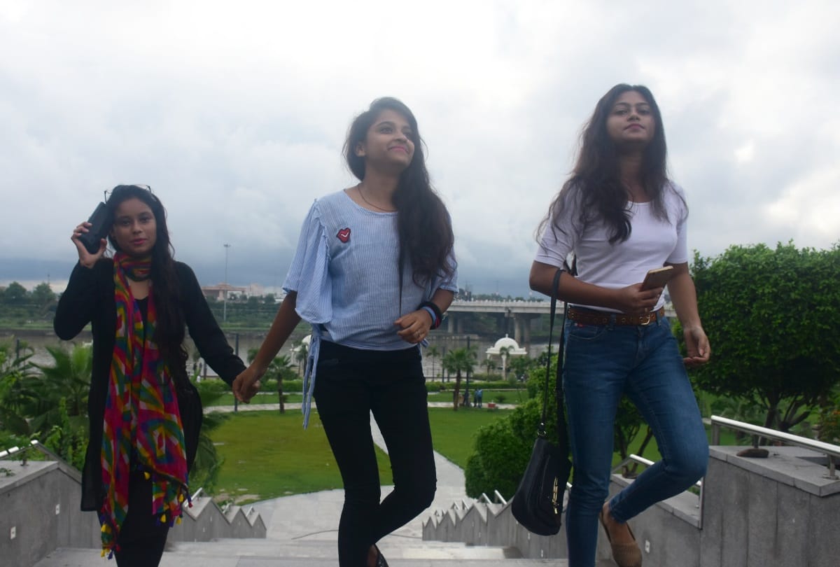 people enjoyed weather in lucknow