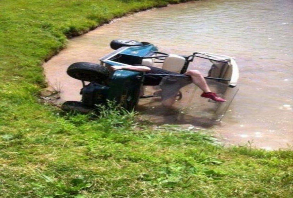 See These Pictures You will Laugh at Their Incredibly Bad Luck