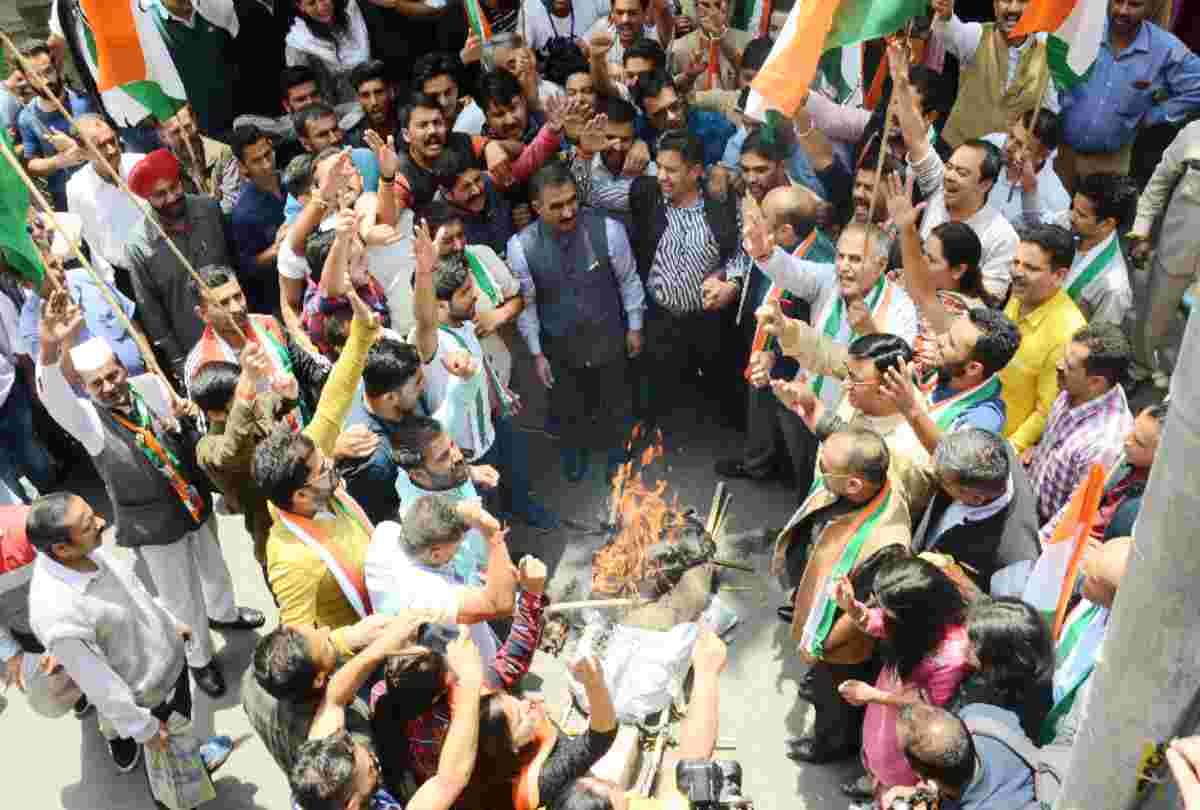 himachal congress protest in regarding Rafale deal