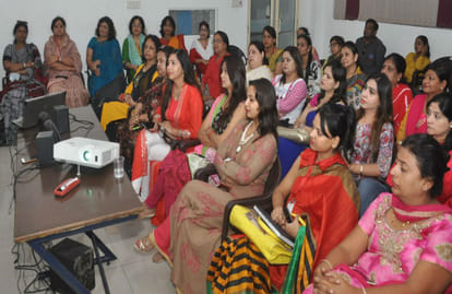 Amar Ujala's innovative campaign Maa Tujhe Pranam