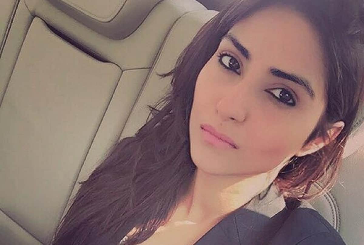 Interview Pranutan Bahl talk about her film Notebook and salman Khan