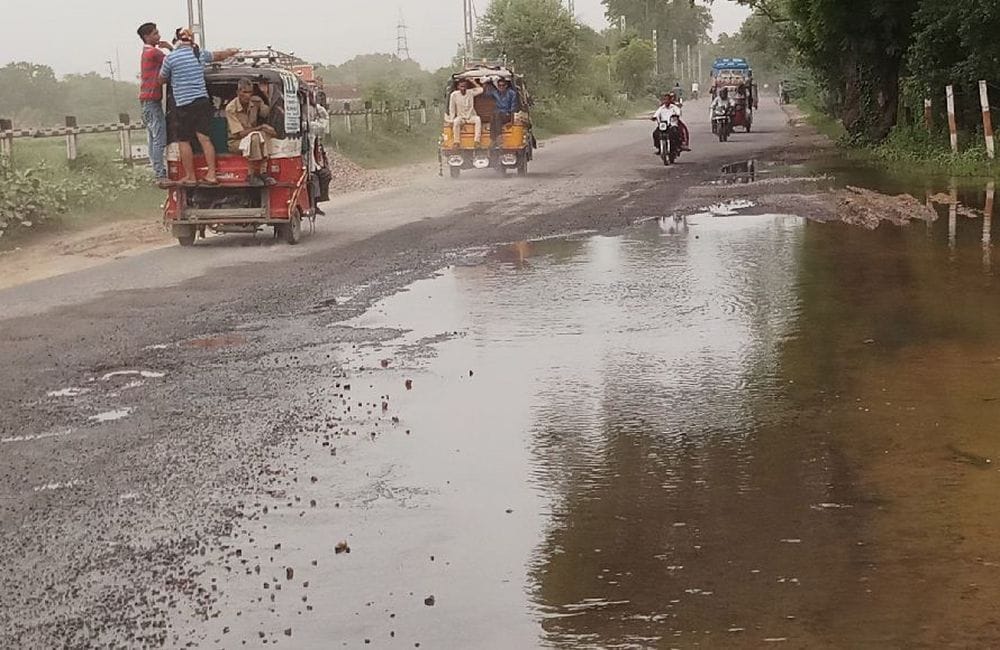 शिमला-धर्मशाला हाइवे राजघाटी से शालाघाट तक खस्ता