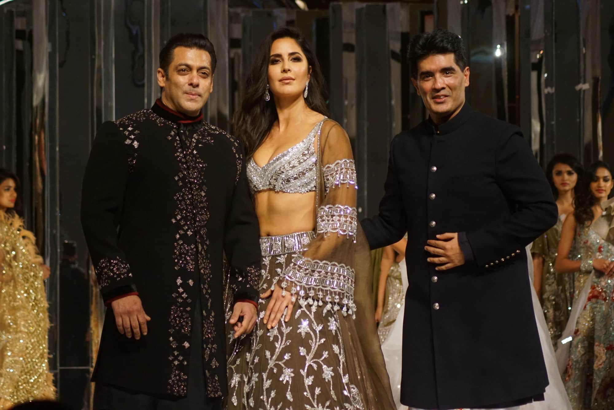 Video Salman Khan and Katrina Kaif ramp walk for Manish Malhotra Haute Couture 2018 
