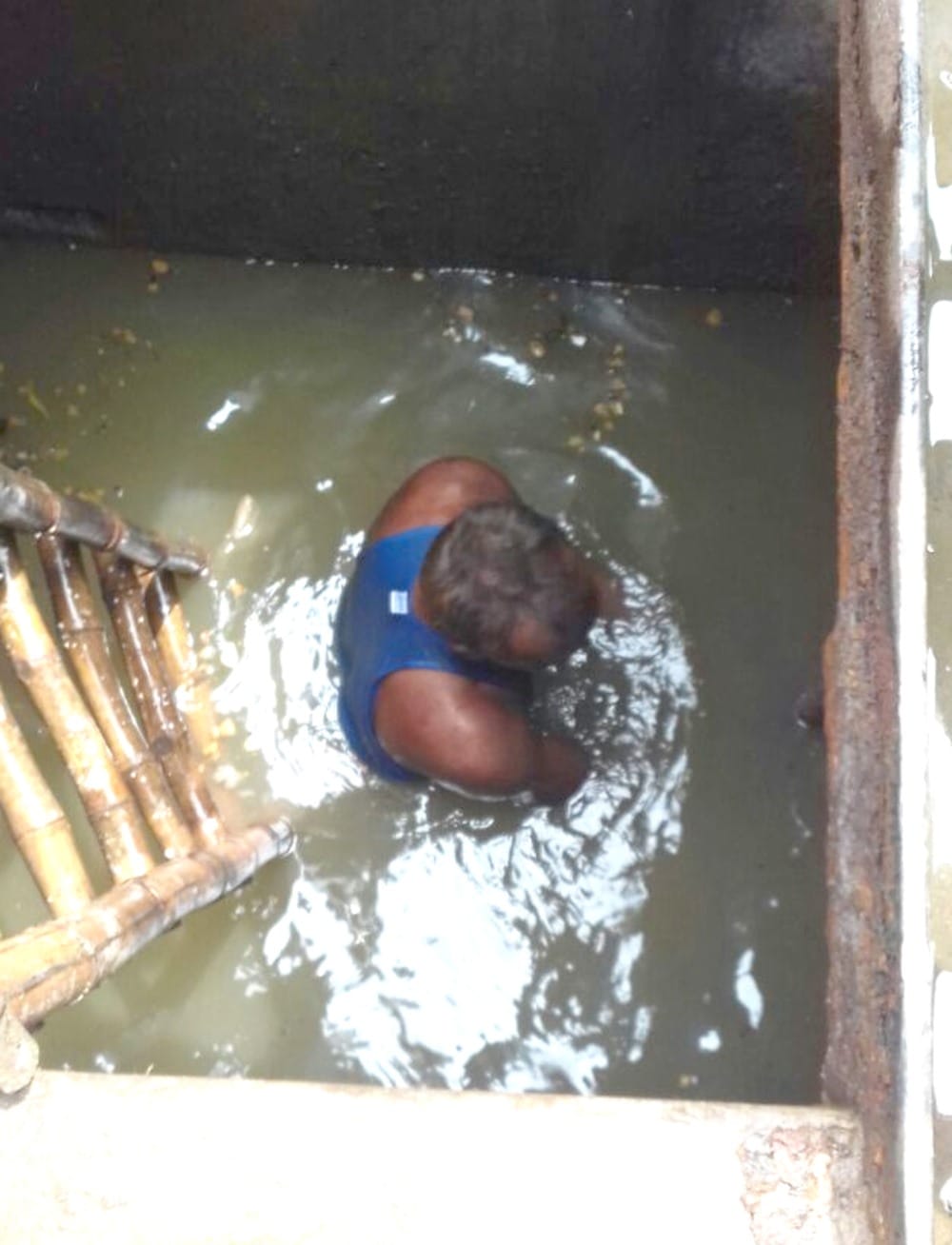 sewerage fell into ganga at haridwar