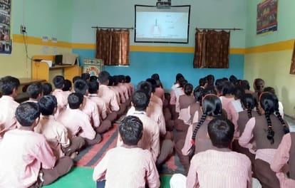 government schools of UP will change your mindset about english medium, see in pics