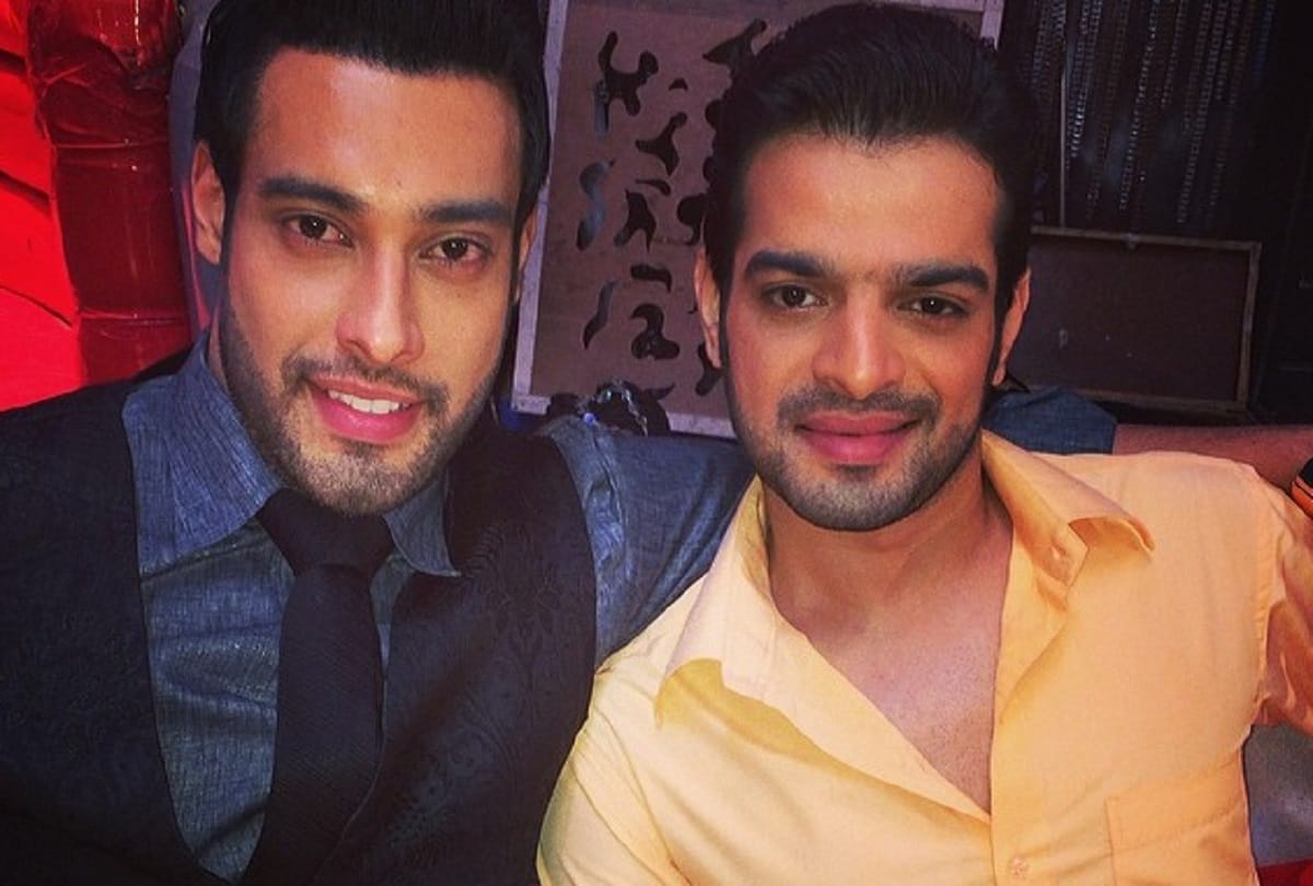 5 on screen tv stars are real friends in real life