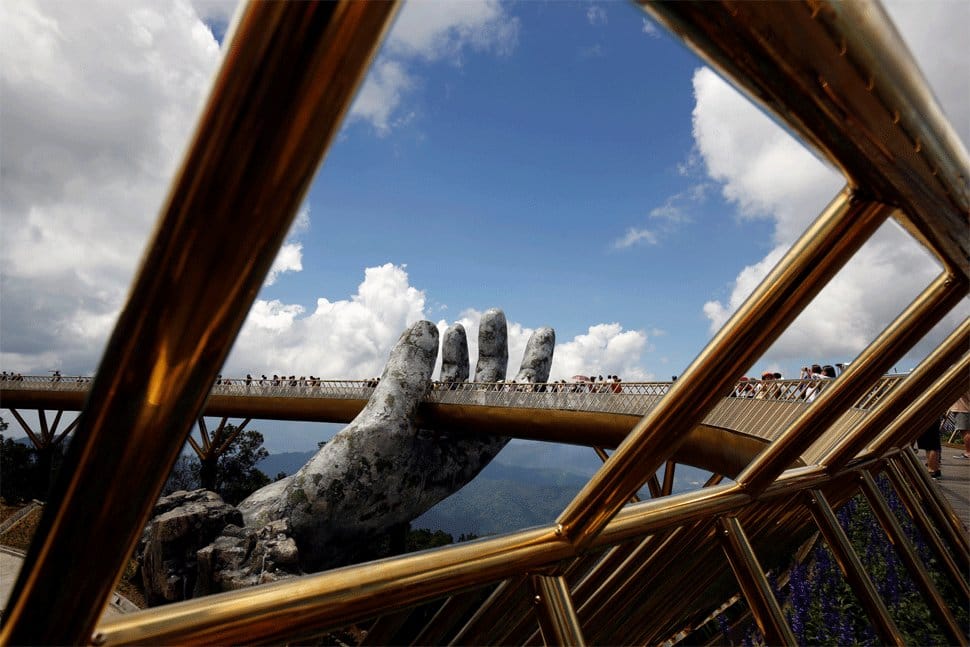 vietnam's 'golden bridge' through hands of god,world's most beautiful creation