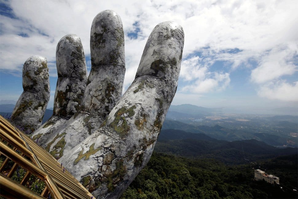 vietnam's 'golden bridge' through hands of god,world's most beautiful creation