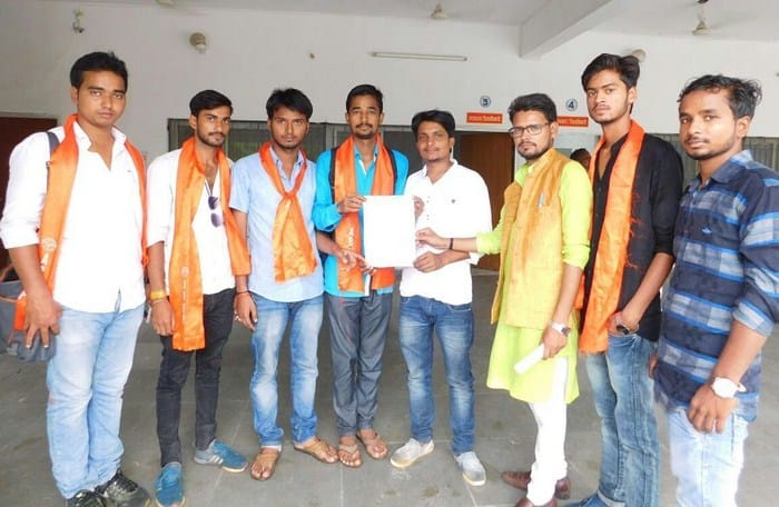 abvp workers agitated