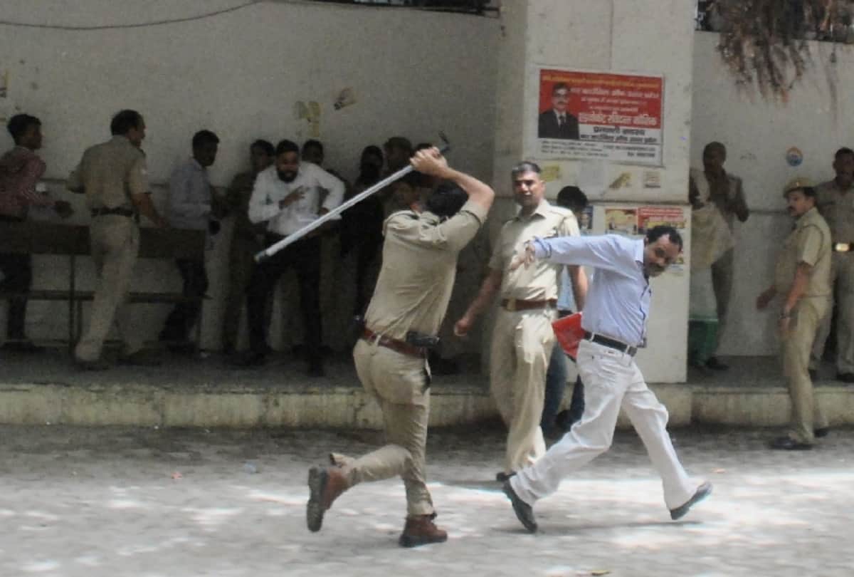 see in pictures clash between lawyers and police in ghaziabad court reason is this