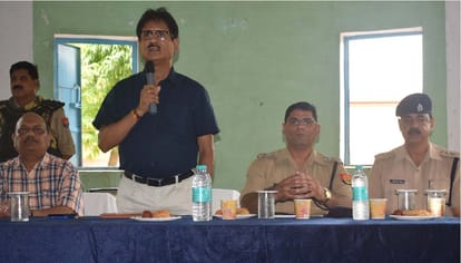 Kasganj police full dress rehearsal for independence day