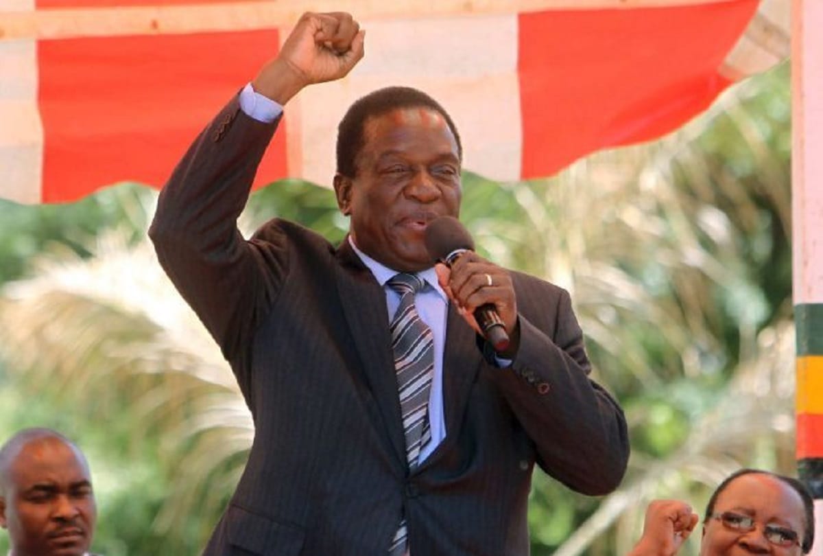 Emmerson mnangagwa declared winner in zimbabwe elections as opposition denounces fake results