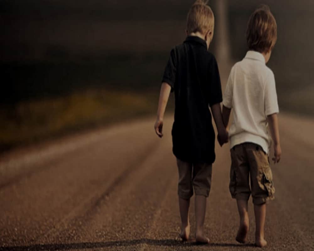 ways to maintain strong relationships with your friends accept their good and bad