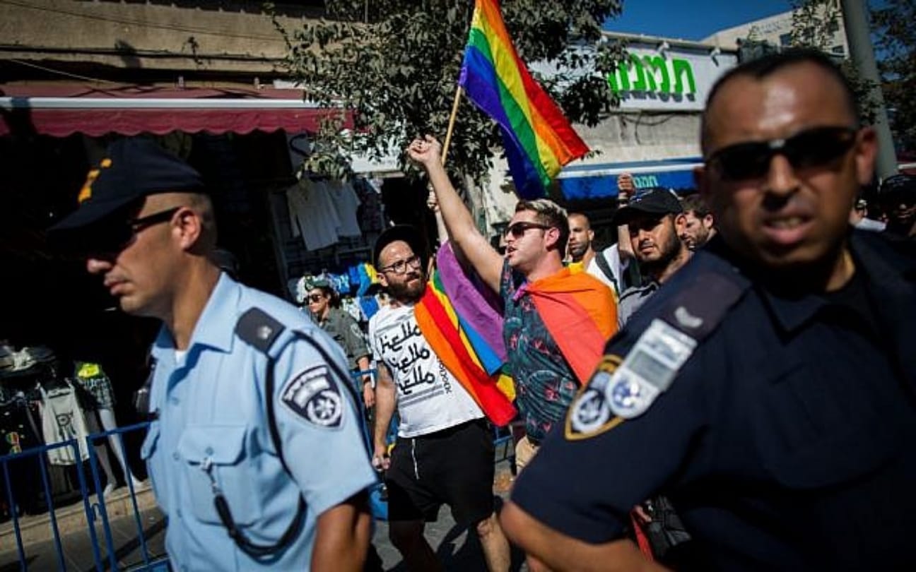 Over 15 thousand people marched in Gay Pride Parade in Jerusalem