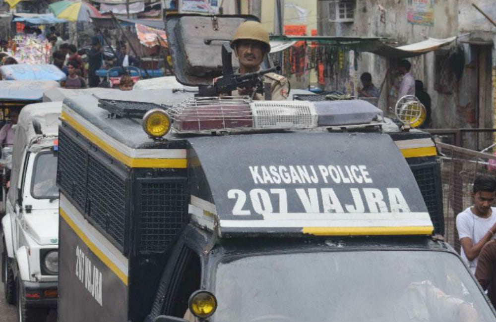 kasganj police alert for independence day 15 august